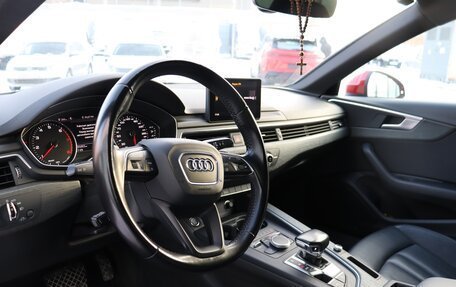 Audi A4, 2017 год, 2 550 000 рублей, 10 фотография