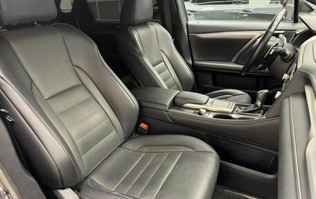 Lexus RX IV рестайлинг, 2019 год, 4 940 000 рублей, 18 фотография