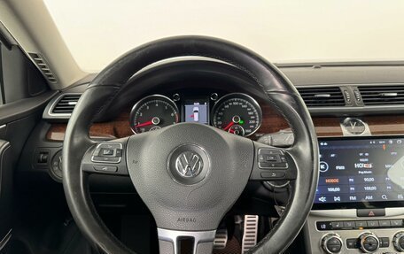Volkswagen Passat B7, 2013 год, 1 775 000 рублей, 24 фотография