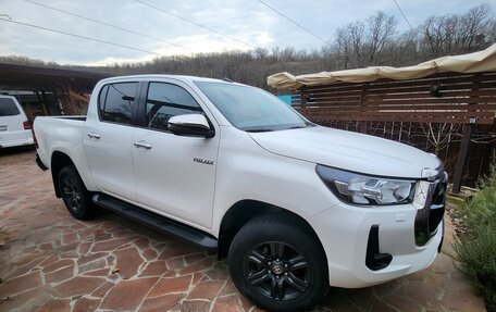 Toyota Hilux VIII, 2021 год, 5 350 000 рублей, 7 фотография