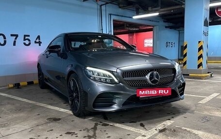 Mercedes-Benz C-Класс, 2019 год, 3 499 999 рублей, 4 фотография