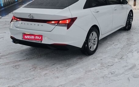Hyundai Elantra, 2021 год, 2 236 000 рублей, 3 фотография