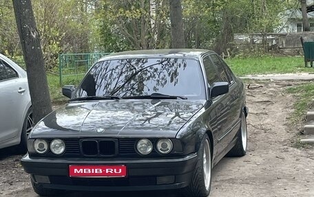 BMW 5 серия, 1990 год, 370 000 рублей, 1 фотография