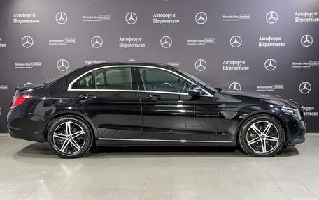 Mercedes-Benz C-Класс, 2019 год, 2 920 000 рублей, 4 фотография