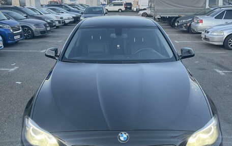 BMW 5 серия, 2016 год, 2 390 000 рублей, 2 фотография