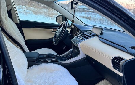 Lexus NX I, 2017 год, 3 700 000 рублей, 9 фотография