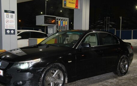 BMW 5 серия, 2006 год, 900 000 рублей, 9 фотография