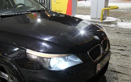 BMW 5 серия, 2006 год, 900 000 рублей, 3 фотография