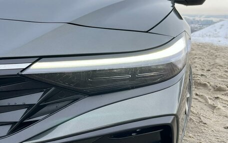 Hyundai Elantra, 2023 год, 2 250 000 рублей, 12 фотография