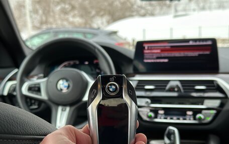 BMW 5 серия, 2021 год, 6 350 000 рублей, 15 фотография