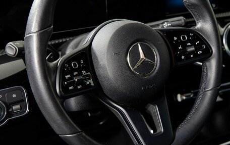 Mercedes-Benz A-Класс, 2019 год, 2 550 000 рублей, 4 фотография