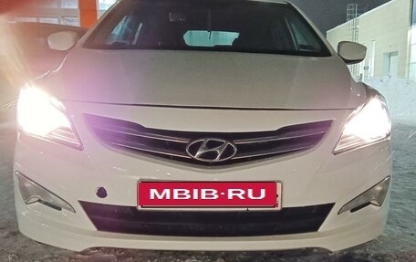 Hyundai Solaris II рестайлинг, 2015 год, 1 049 000 рублей, 8 фотография