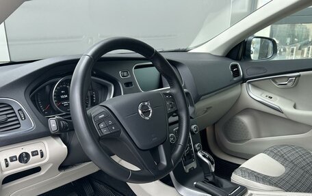 Volvo V40 Cross Country I, 2018 год, 2 099 000 рублей, 11 фотография
