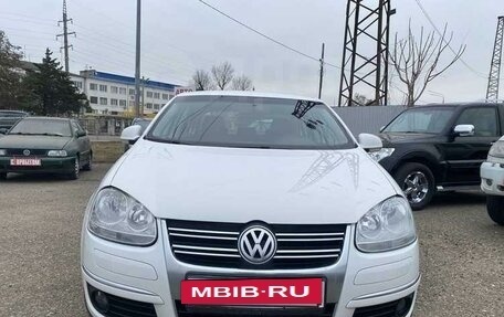Volkswagen Jetta VI, 2010 год, 700 000 рублей, 3 фотография