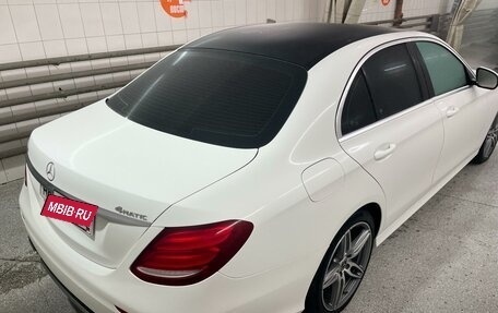 Mercedes-Benz E-Класс, 2018 год, 3 530 000 рублей, 3 фотография