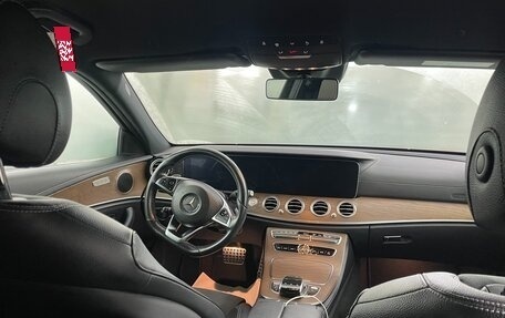 Mercedes-Benz E-Класс, 2018 год, 3 530 000 рублей, 2 фотография