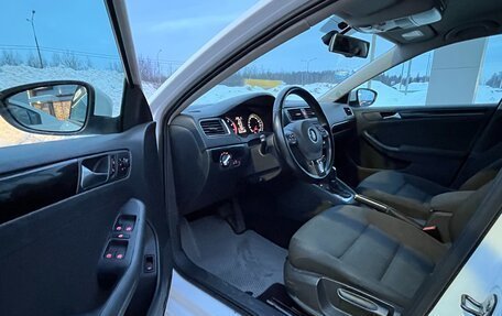 Volkswagen Jetta VI, 2012 год, 1 150 000 рублей, 13 фотография