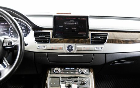Audi A8, 2011 год, 2 448 000 рублей, 17 фотография