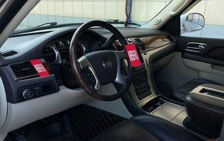 Cadillac Escalade III, 2012 год, 3 200 000 рублей, 11 фотография