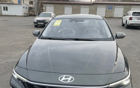 Hyundai Elantra, 2024 год, 1 900 000 рублей, 3 фотография
