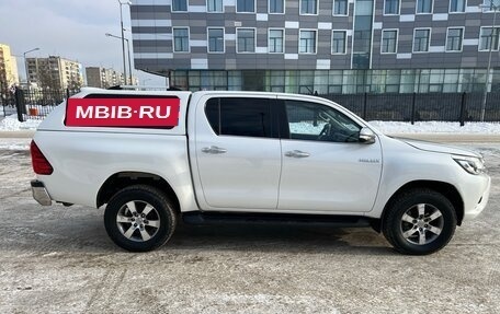 Toyota Hilux VIII, 2016 год, 3 590 000 рублей, 12 фотография