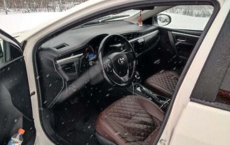 Toyota Corolla, 2014 год, 1 450 000 рублей, 8 фотография