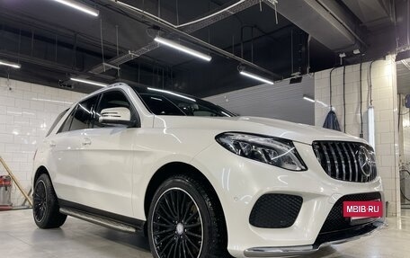 Mercedes-Benz GLE, 2017 год, 4 100 000 рублей, 2 фотография