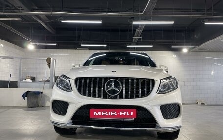 Mercedes-Benz GLE, 2017 год, 4 100 000 рублей, 3 фотография