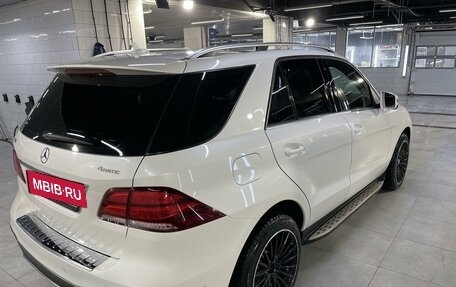 Mercedes-Benz GLE, 2017 год, 4 100 000 рублей, 4 фотография