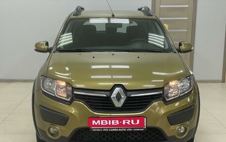 Renault Sandero II рестайлинг, 2015 год, 1 075 000 рублей, 2 фотография