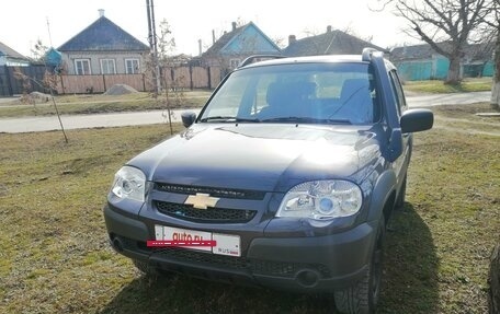 Chevrolet Niva I рестайлинг, 2018 год, 1 100 000 рублей, 8 фотография