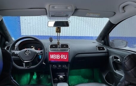 Volkswagen Polo VI (EU Market), 2017 год, 1 350 000 рублей, 6 фотография