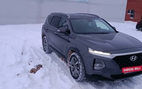 Hyundai Santa Fe IV, 2018 год, 3 000 000 рублей, 2 фотография
