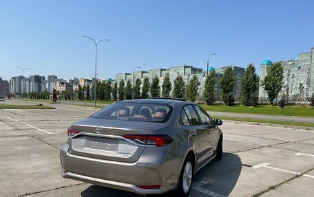 Toyota Corolla, 2022 год, 2 290 000 рублей, 3 фотография