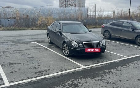 Mercedes-Benz E-Класс, 2002 год, 800 000 рублей, 4 фотография