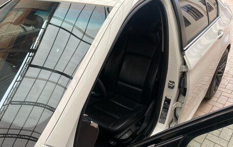 BMW 5 серия, 2012 год, 1 850 000 рублей, 7 фотография