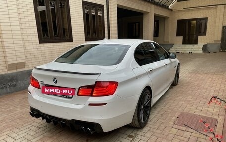 BMW 5 серия, 2012 год, 1 850 000 рублей, 3 фотография