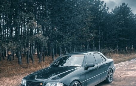 Mercedes-Benz C-Класс, 1994 год, 220 000 рублей, 6 фотография