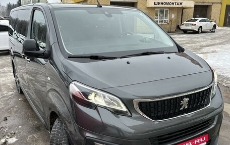 Peugeot Traveller I, 2021 год, 4 600 000 рублей, 8 фотография