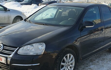 Volkswagen Jetta VI, 2009 год, 525 000 рублей, 2 фотография