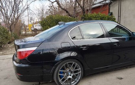 BMW 5 серия, 2008 год, 1 450 000 рублей, 3 фотография