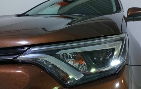 Toyota RAV4, 2017 год, 2 490 000 рублей, 23 фотография