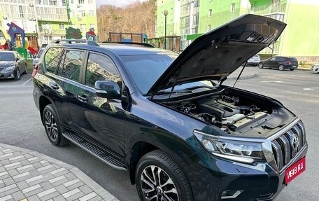Toyota Land Cruiser Prado 150 рестайлинг 2, 2018 год, 6 480 000 рублей, 1 фотография
