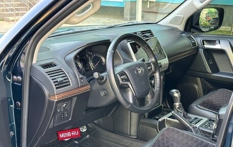 Toyota Land Cruiser Prado 150 рестайлинг 2, 2018 год, 6 480 000 рублей, 11 фотография