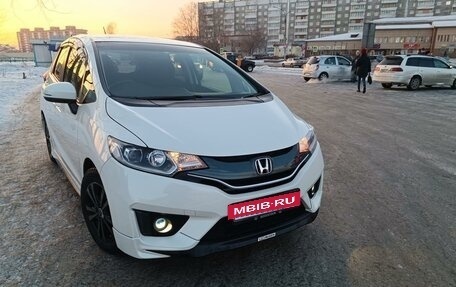 Honda Fit III, 2014 год, 1 265 000 рублей, 2 фотография