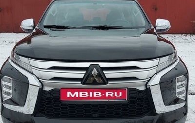 Mitsubishi Montero Sport, 2023 год, 5 400 000 рублей, 1 фотография