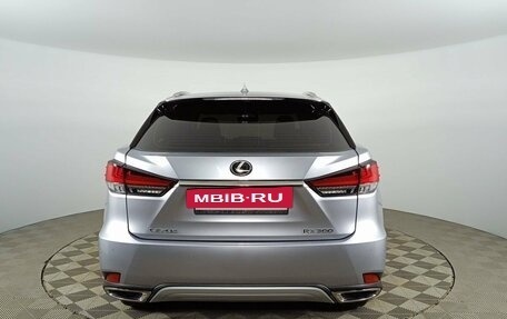 Lexus RX IV рестайлинг, 2022 год, 7 290 000 рублей, 4 фотография