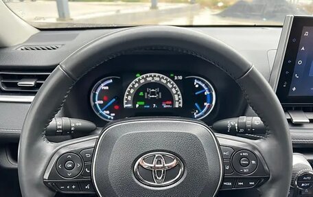 Toyota RAV4, 2021 год, 2 940 000 рублей, 8 фотография