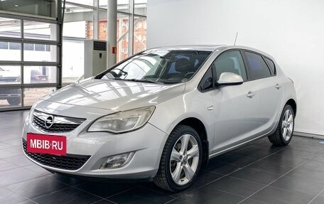 Opel Astra J, 2011 год, 776 000 рублей, 2 фотография