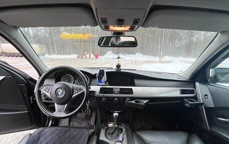 BMW 5 серия, 2004 год, 900 000 рублей, 6 фотография